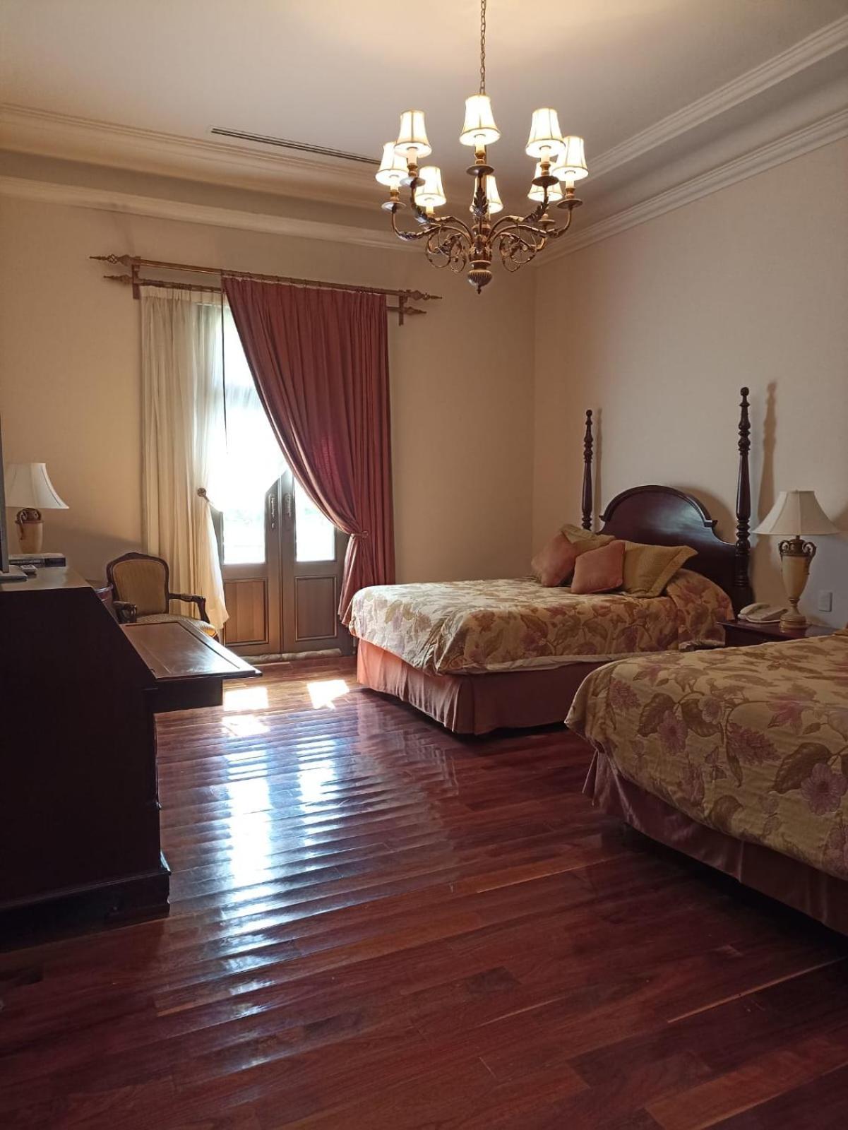 Hotel Real Hacienda Santo Tomas Colonia Gustavo Baz Prada Bagian luar foto