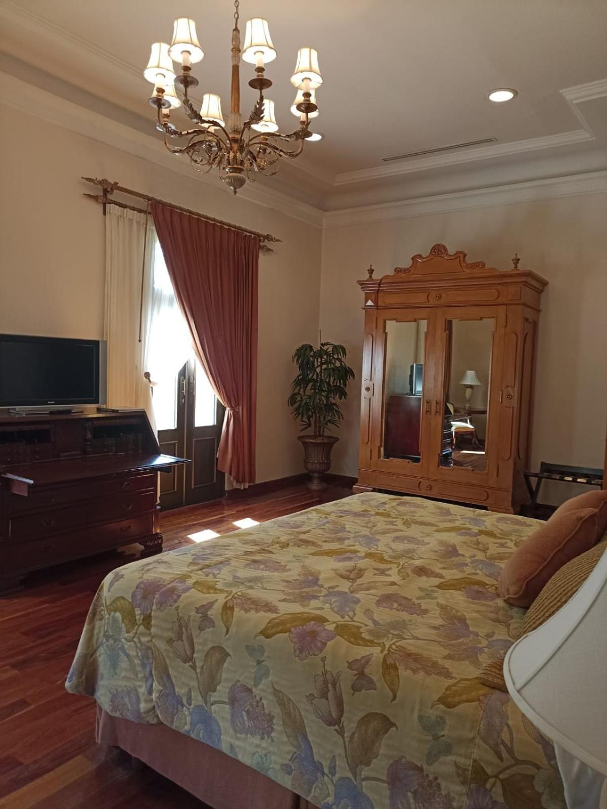 Hotel Real Hacienda Santo Tomas Colonia Gustavo Baz Prada Bagian luar foto