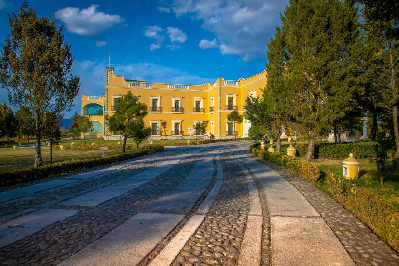 Hotel Real Hacienda Santo Tomas Colonia Gustavo Baz Prada Bagian luar foto